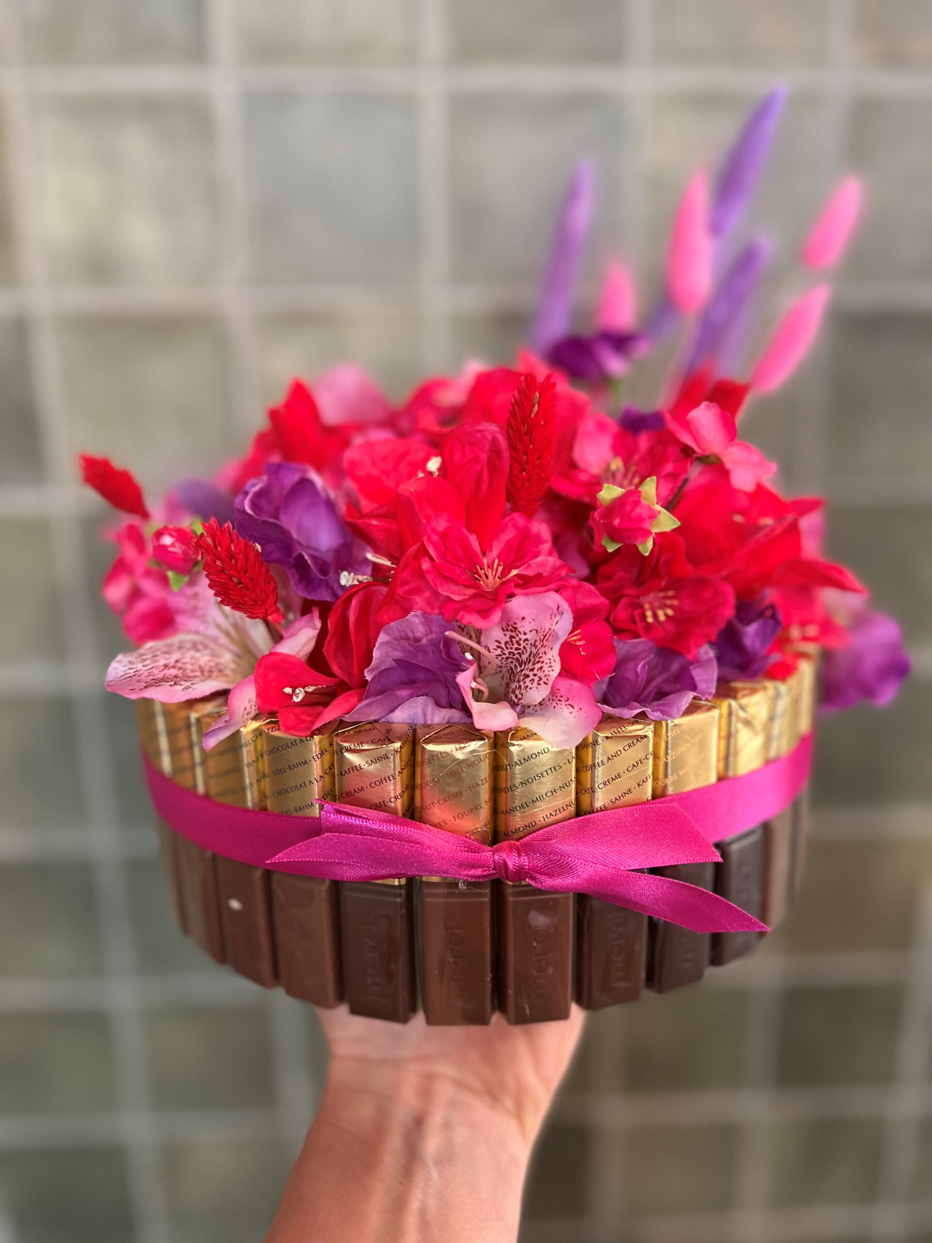 Merci Torte Haltbare Seiden Blüten - Art Fleur Floristik aus Holland | Shop